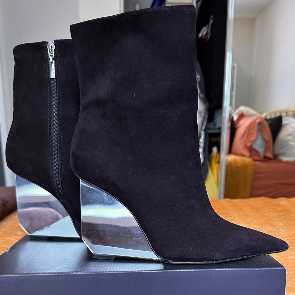 BACK IN STOCK - Schutz Mirror Bootie - Picture 2 of 4